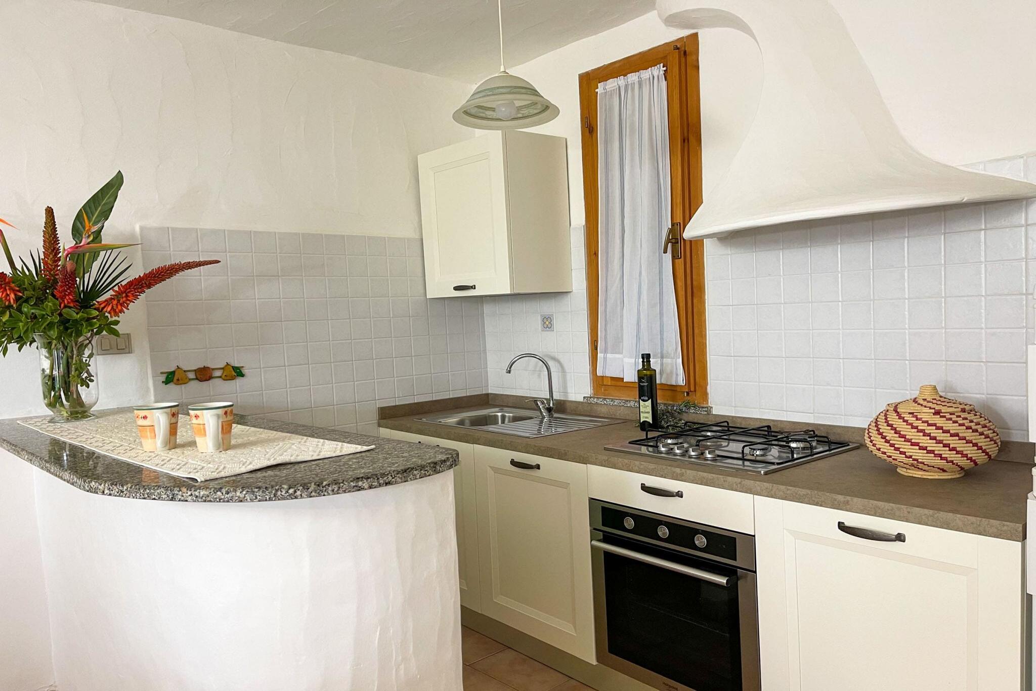 2204) Gemma sotto, Valledoria